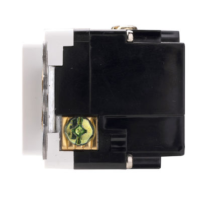 20A GFCI Receptacle Tamper Resistant With 5V 2.4A USB