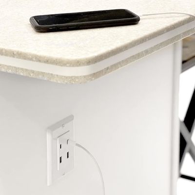 Public Areas Convenient Charging 2 USB Wall Outlet Socket With 2 Type C